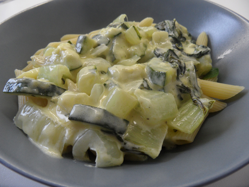 Groenten in kaassaus