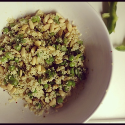 De couscous! De pijnboompitjes zorgen voor een lekkere bite.