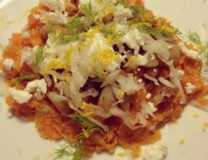 Lekker en origineel, deze salade als kerstvoorafje!