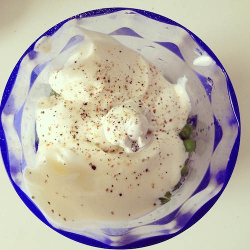 Ik heb een speciaal molentje bij mijn staafmixer dat ik vaak gebruik. Handig!