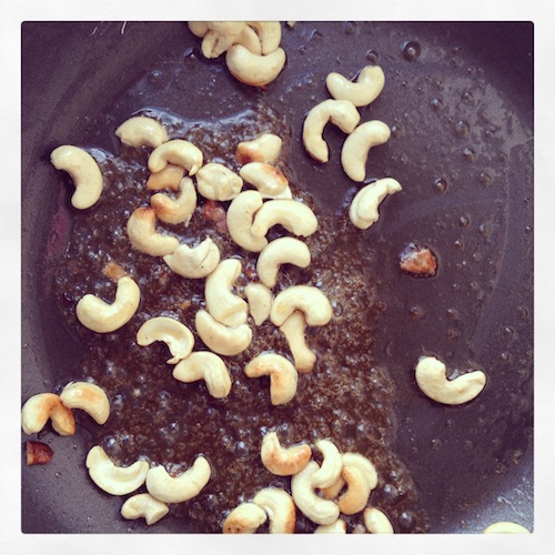 Lauwwarme noedelsalade