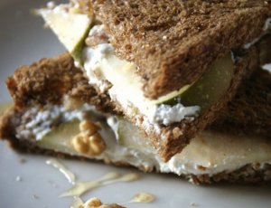 Tosti met peer