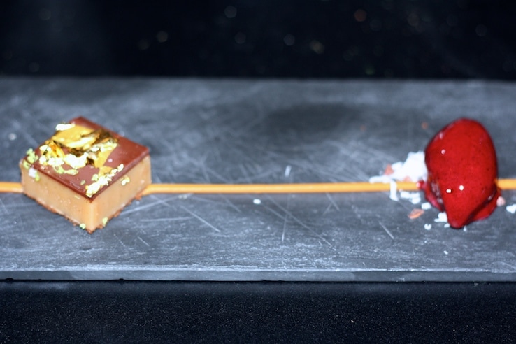 Dit was ons favo toetje! Want ja je krijgt meerdere toetjes en ook weer daarvoor nog wat amuses, zucht.