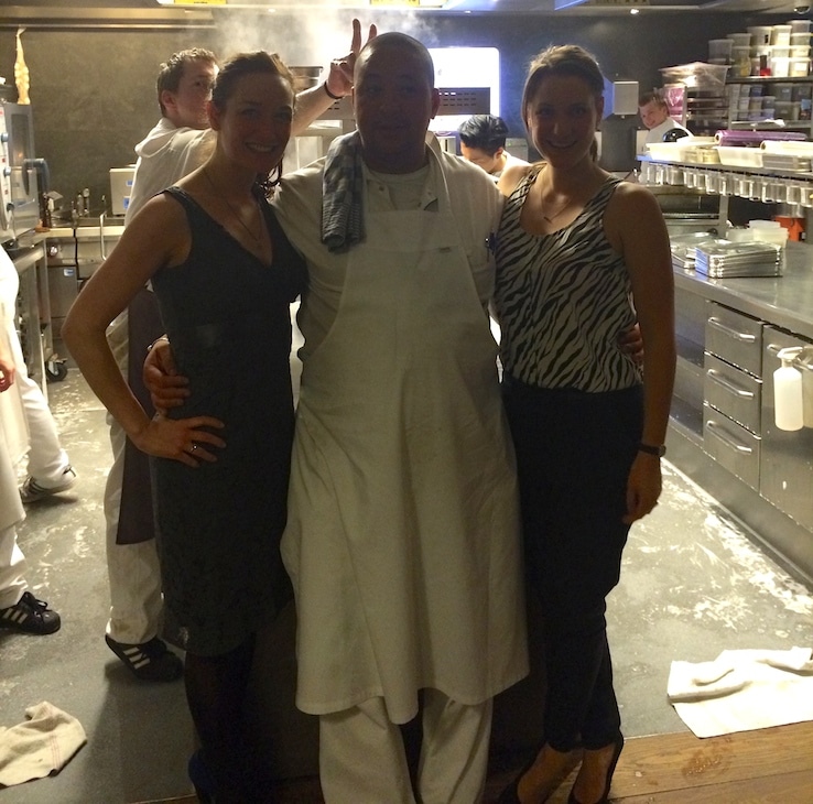 En bij het afscheid nog even op de foto met onze favo patron cuisinier. We hebben een zalige avond gehad!