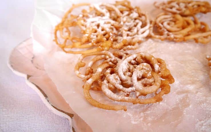 OUD NIEUW FUNNEL CAKE