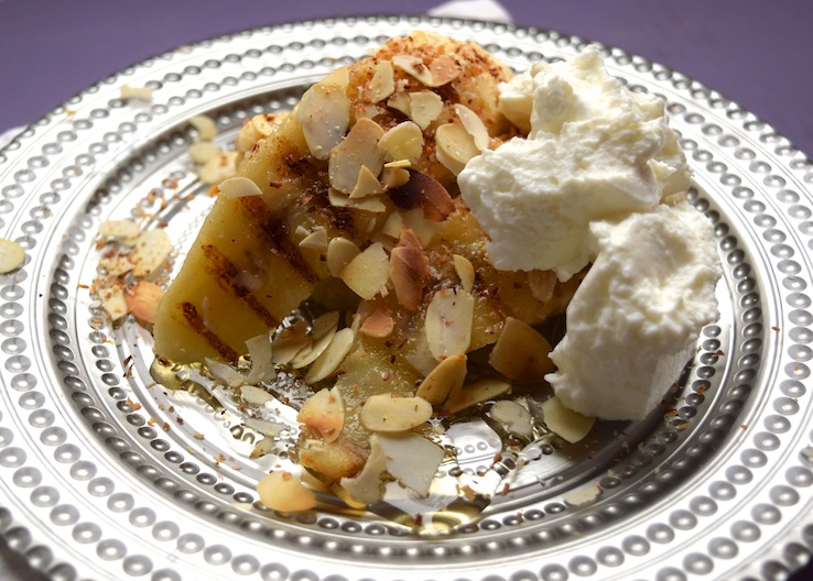 Gegrilde banaan met kokos