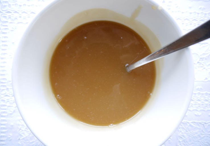 KARAMELSAUS ROLO CAKE