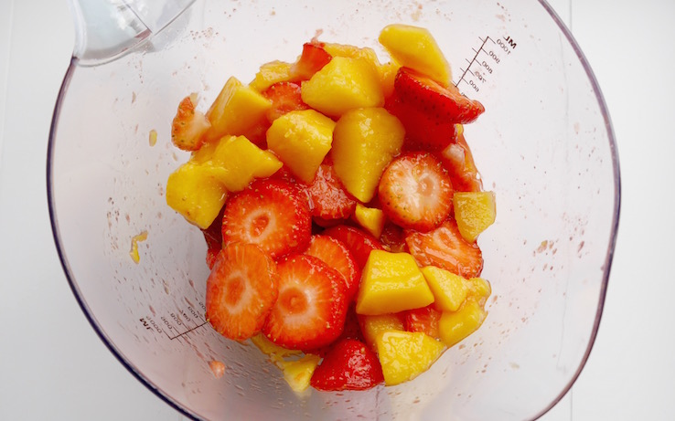 MANGO AARDBEI TAART