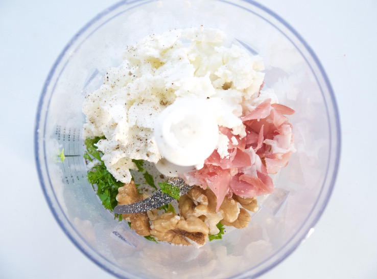 GEKLEURDE RAVIOLI AMUSE KERST2