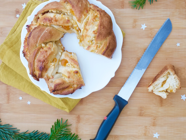 ZOETE BROODKRANS KERST4