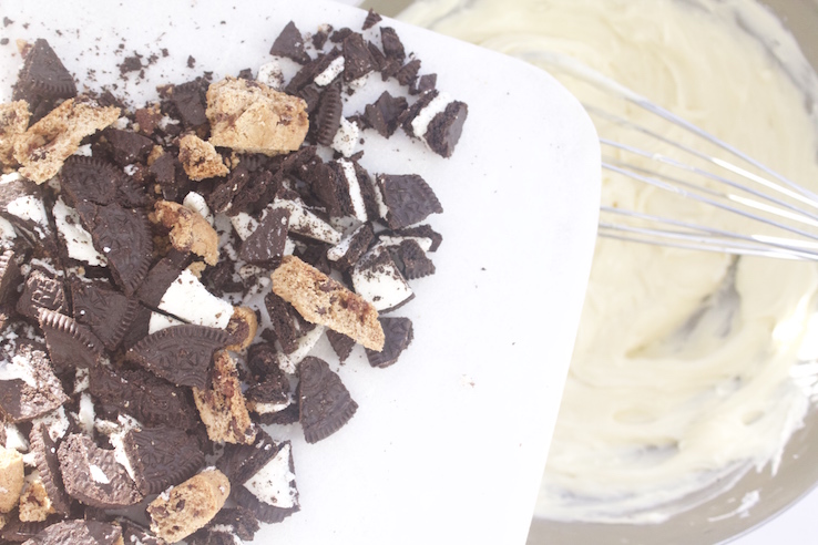 Oreo chocolate chip bars