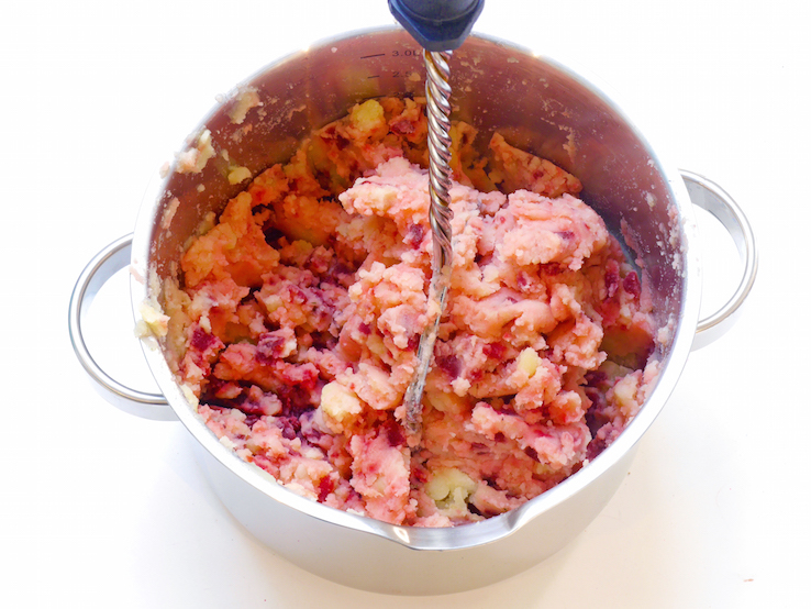 BIETENSTAMPPOT RAAPSTELEN WALNOTEN APPEL4