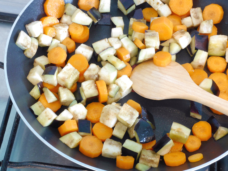 COUSCOUSSALADE MET DADELS EN LINZEN4