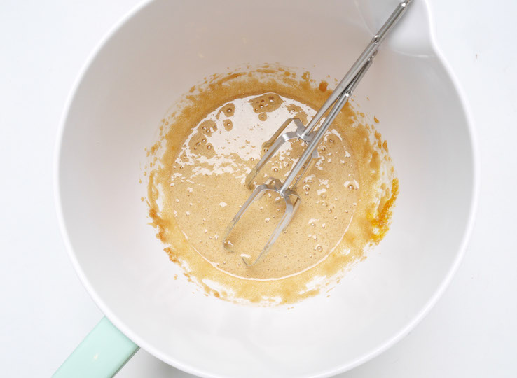 FUDGE KOEKJES MET WITTE CHOCOLADE EN HAZELNOTEN1