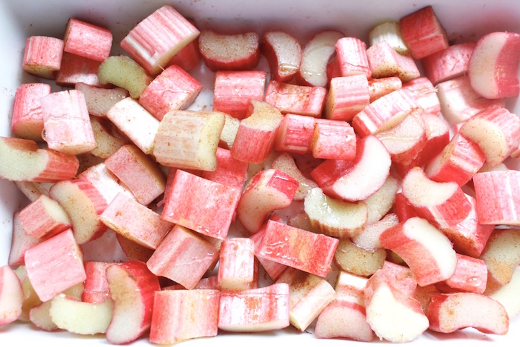 healthy rabarber crumble