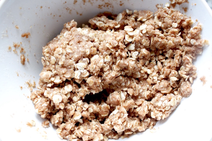 healthy rabarber crumble