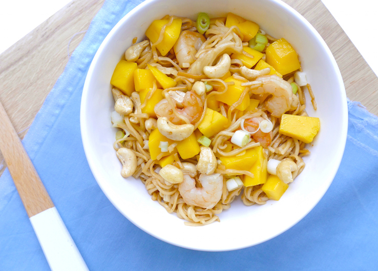 NOODLES MET MANGO EN GARNALEN