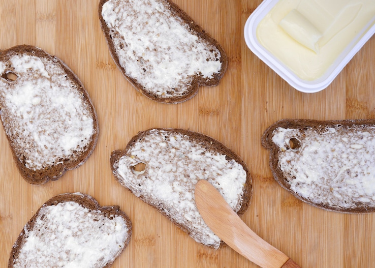 BOTERHAMMEN MET LURPAK SMEERBAAR - CHICKSLOVEFOOD.COM