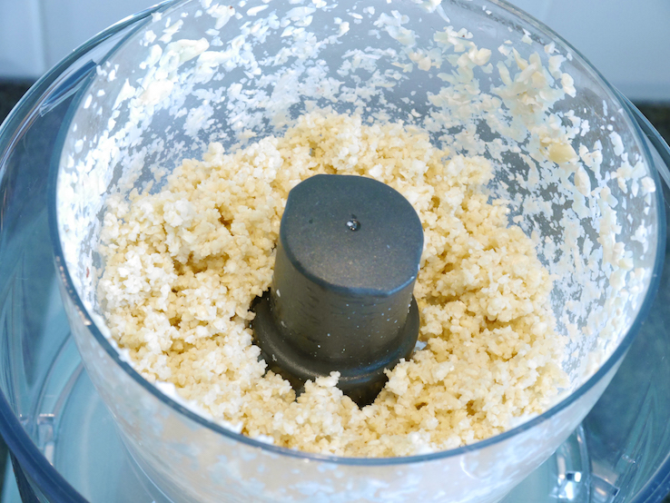 CASHEW LINZENSPREAD3