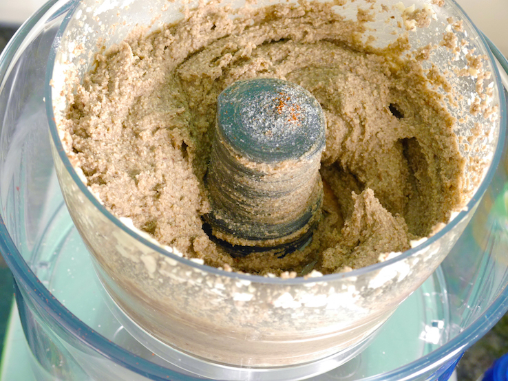 CASHEW LINZENSPREAD4