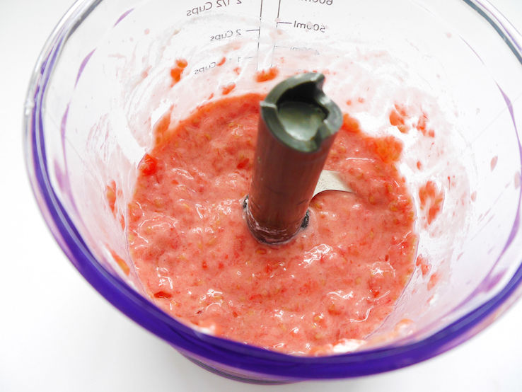 GEZOND YOGHURT ONTBIJTJE IN EEN GLAASJE4 - Chickslovefood.com