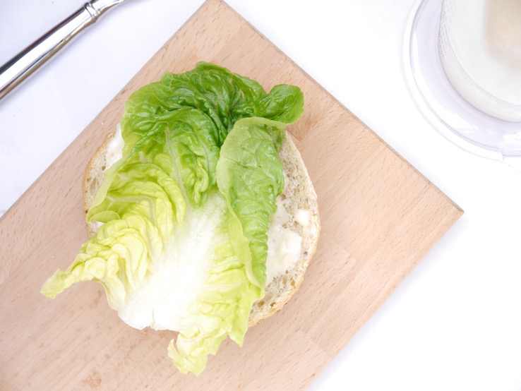 CEASAR BURGER MET SLA - CHICKSLOVEFOOD.COM