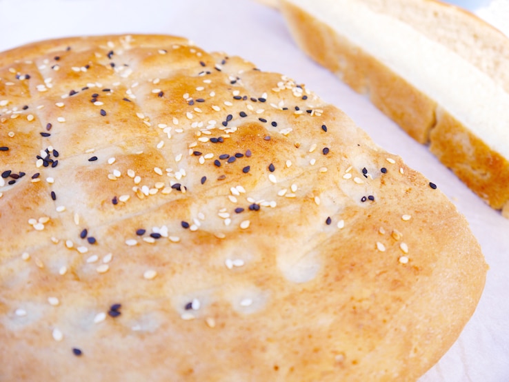 ZELF TURKS BROOD MAKEN