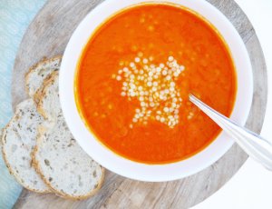 recept-paprikasoep-met-parelcouscous - CHICKSLOVEFOOD