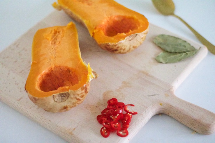 halve pompoen met rode peper - Chickslovefood