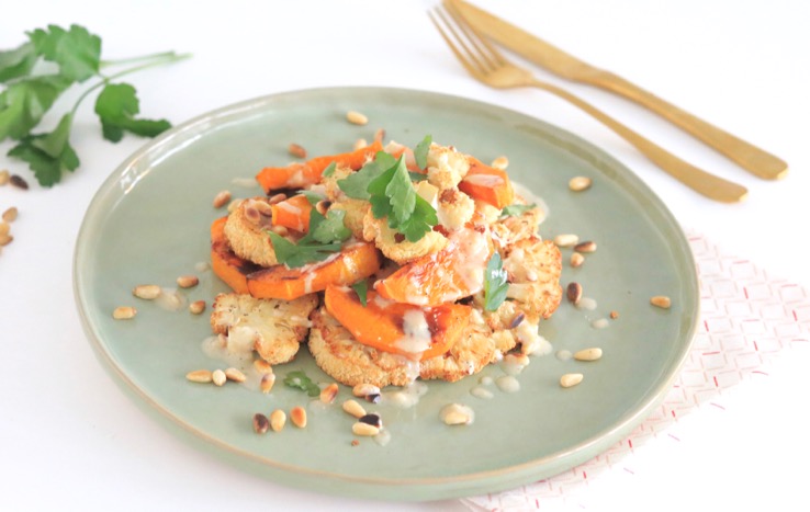 geroosterde bloemkool en pompoen salade - Chickslovefood.com