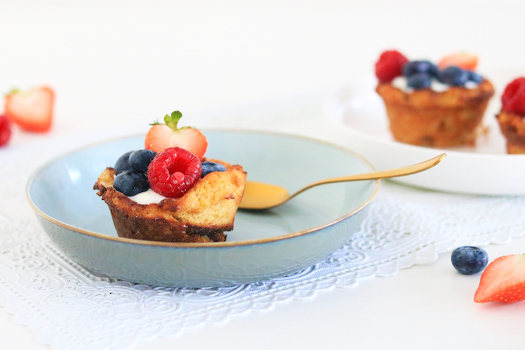 RECEPT WENTELTEEFJES CUPJES MET YOGHURT EN FRUIT - CHICKSLOVEFOOD