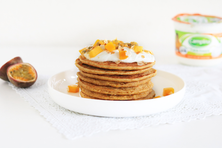 Tropische haverpannenkoeken met kwark