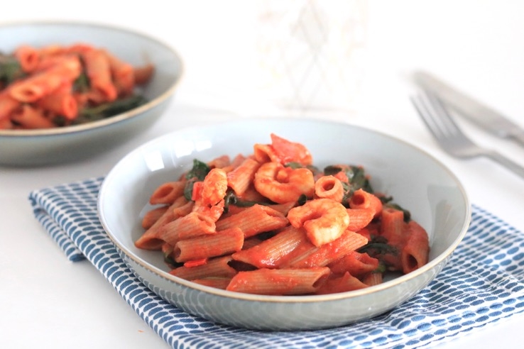 speltpasta-met-garnalen-en-spinazie - CHICKSLOVEFOOD