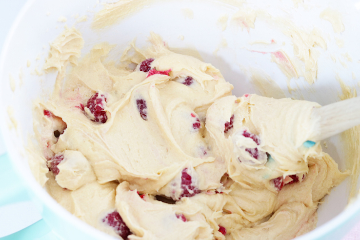 CAKEBESLAG MET FRAMBOZEN - CHICKSLOVEFOOD