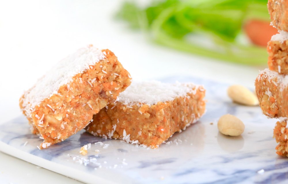 no bake carrot cake squares CHICKSLOVEFOOD