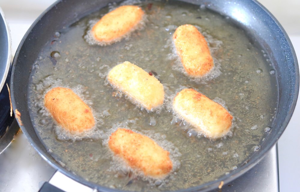 Kaaskroketten frituren CHICKSLOVEFOOD