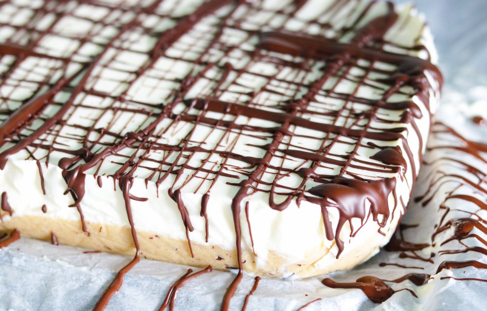 CHOCOLADE DRIZZLE COOKIE DOUGH IJS - CHICKSLOVEFOOD