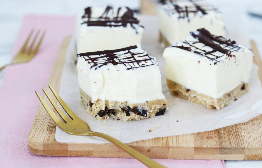 COOKIE DOUGH IJS BARS RECEPT - CHICKSLOVEFOOD