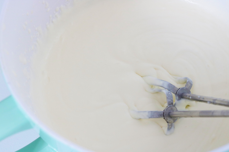 OPGEKLOPTE SLAGROOM GECONDENSEERDE MELK - CHICKSLOVEFOOD