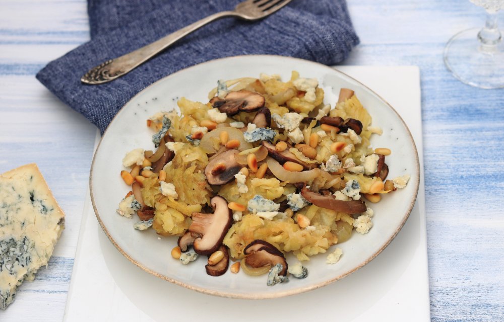 ROSTISCHOTEL MET PADDENSTOELEN EN BLAUWE KAAS - CHICKSLOVEFOOD