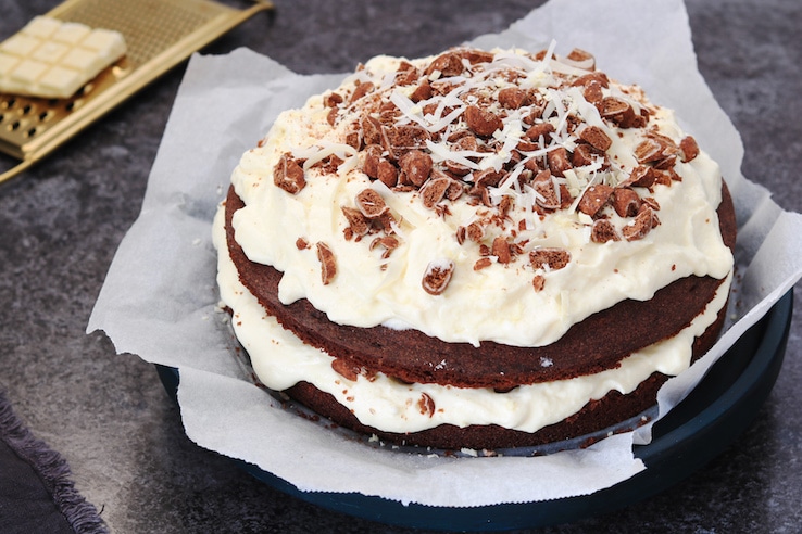 TRUFFEL KRUIDENOTEN TAART SINTERKLAAS MET ROOMLAAG - CHICKSLOVEFOOD