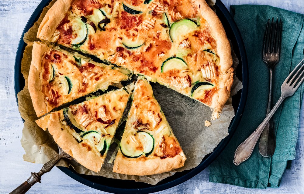 Quiche met camembert en courgette