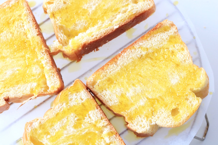 brioche crostini CHICKSLOVEFOOD