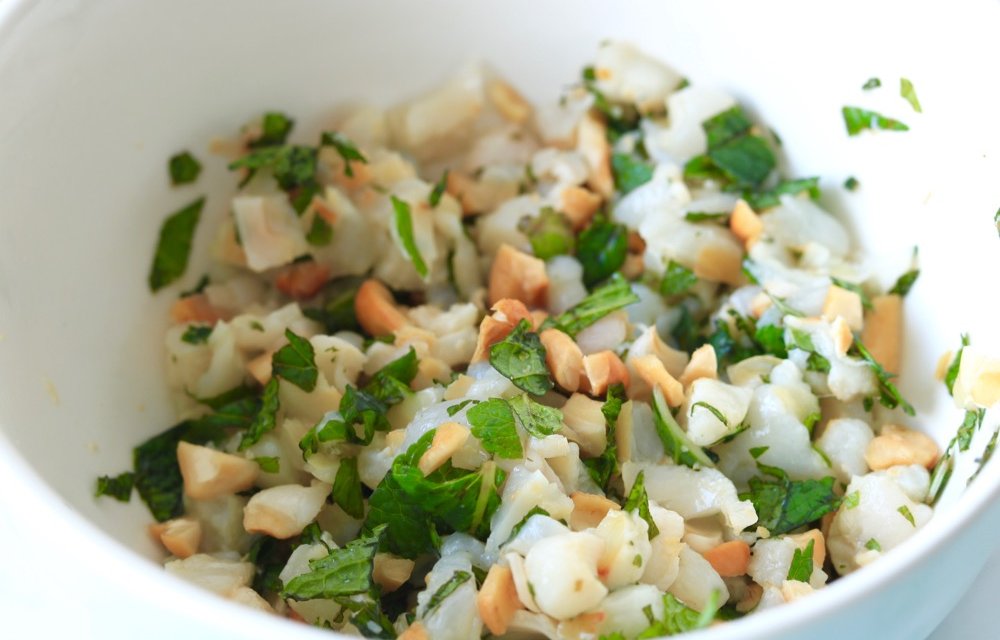 lychee-munt-avocad-cashew-salsa-chickslovefood