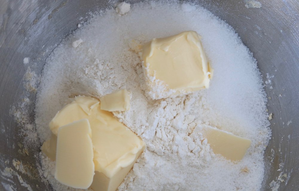 Ingredienten kruimeldeeg appel-noten taart | CHICKSLOVEFOOD