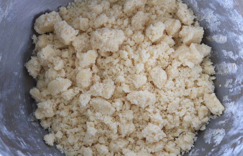 appel-noten taart kruimel deeg | CHICKSLOVEFOOD