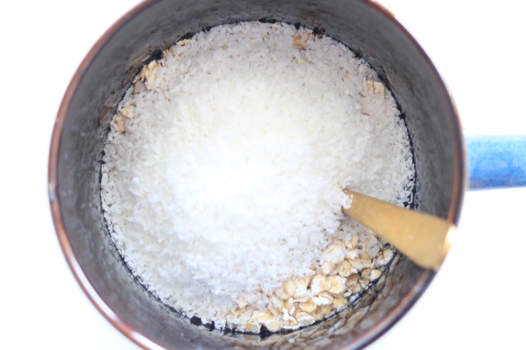 mugcake-aardbeien3-chickslovefood