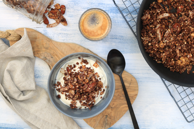 chocolade-granola-uit-de-pan-bovenkant-chickslovefood