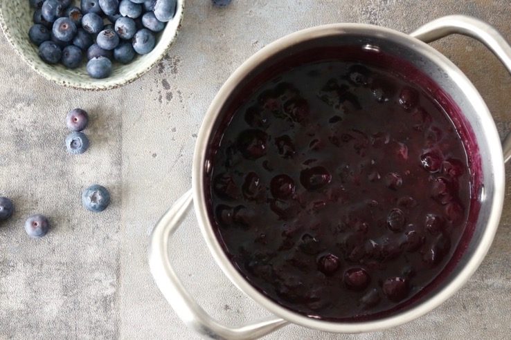 bosbessensaus-maken-chickslovefood