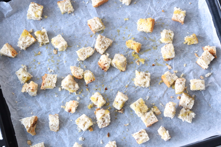 spelt-croutons-chickslovefood
